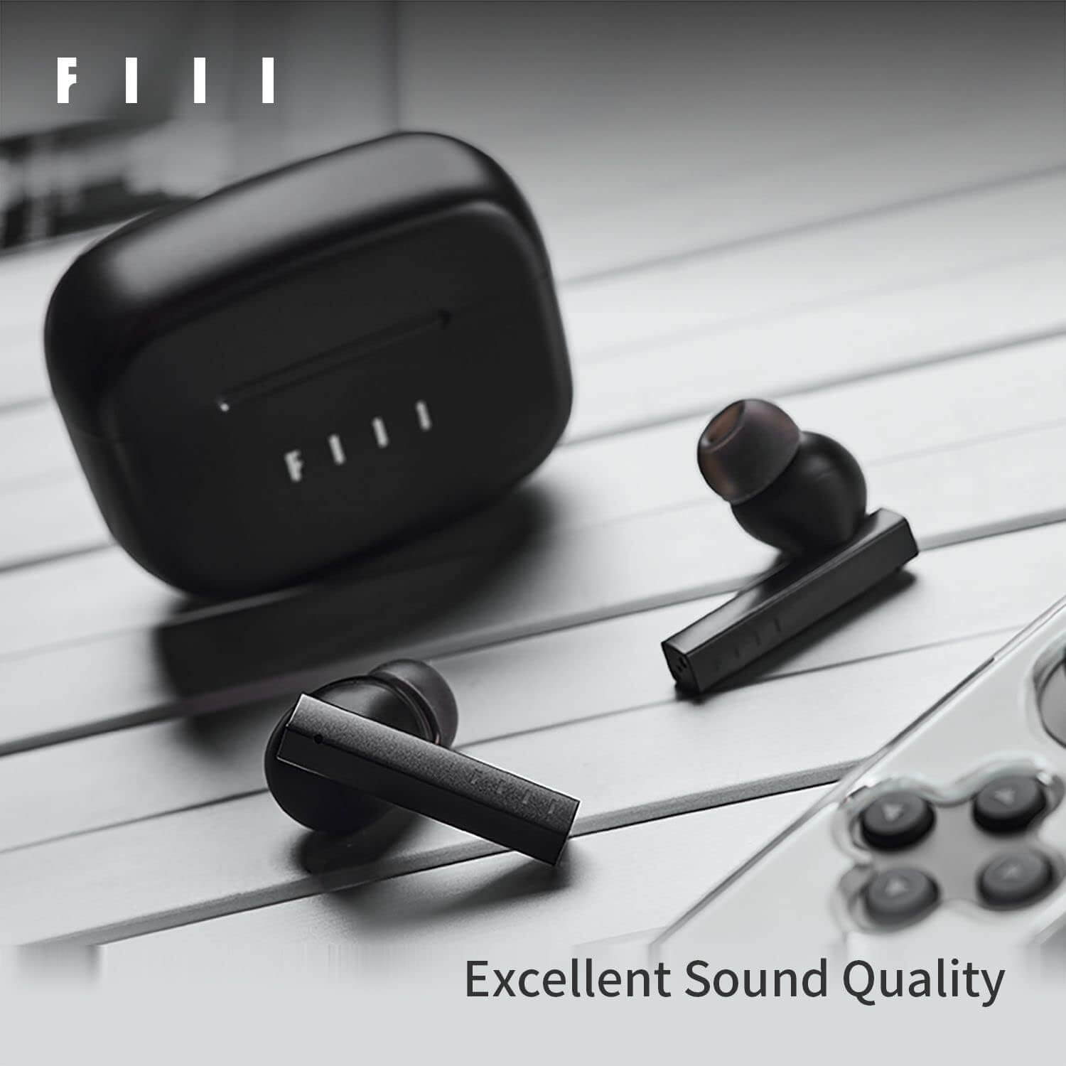 FIIL Earphones 1